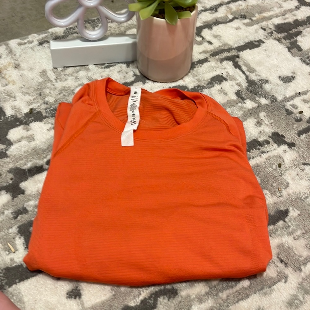 Lululemon swiftly tech longsleeve shirt